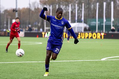 VVSB wint van subtopper Blauw Geel’38