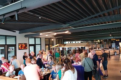 Vrijwilligers VVSB genieten van heerlijke lunch