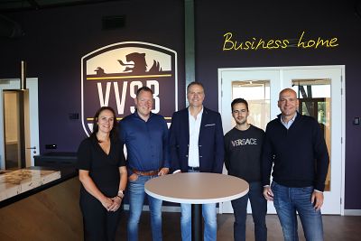 Nieuwe sponsors wedstrijdkleding VVSB Jeugd