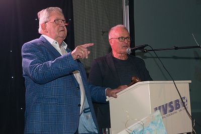 Kerstveiling brengt € 70.000 op.