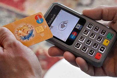 CASHLESS BETALEN OP DE CLUB