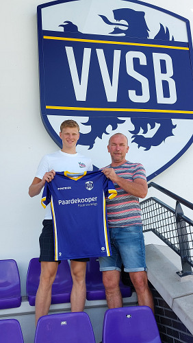JORD AANHANE OVERGEHEVELD NAAR DE A-SELECTIE