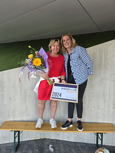 Annemarie Oor vrijwilliger van het jaar