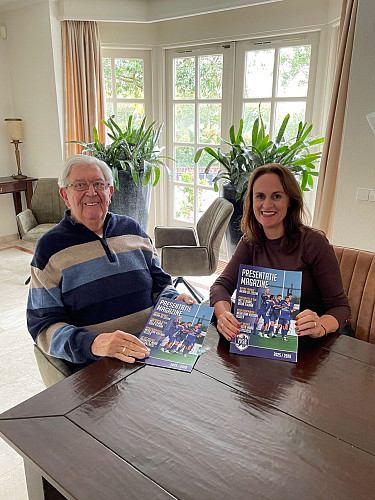 Eerste exemplaar VVSB Magazine verhandigd aan Piet Broekhof