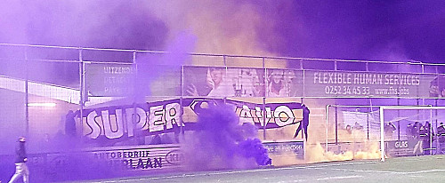 VVSB verliest derby van koploper Katwijk