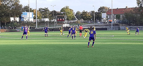 VVSB pakt belangrijke overwinning op Hoek