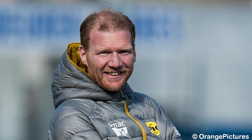 MARK SCHENNING NIEUWE TRAINER VAN ONS EERSTE 