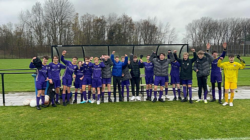 VVSB JO15-1 na voorlaatste speelronde Winterkampioen