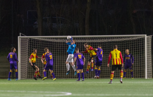 VVSB verliest derby van Ter Leede na dramatische eerste helft