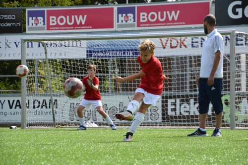 Voetbal- en keepers 2-daagse bij VVSB