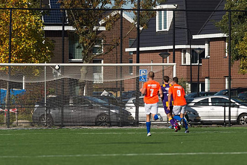 Zondagsschoten 'vloeren' zaterdag 1 
