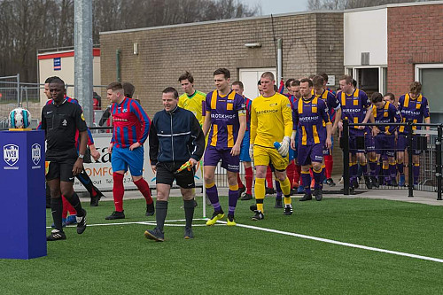 Zaterdag 1 grijpt naast periodetitel 