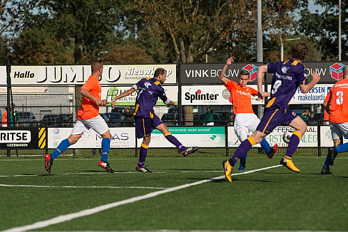 Zondagsschoten 'vloeren' zaterdag 1 