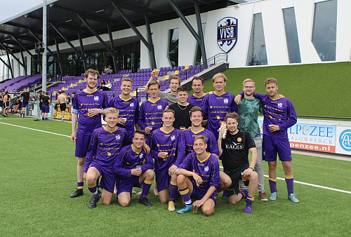 VVSB 7 wint opnieuw seniorentoernooi