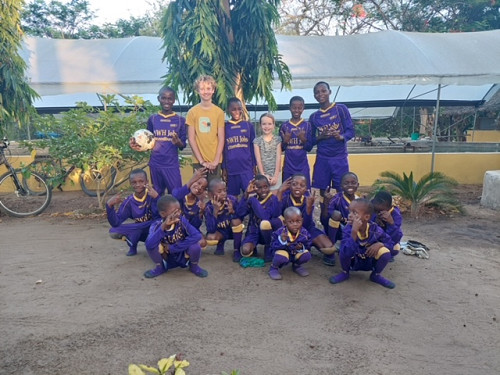Oude VVSB kleding komt goed terecht in Kenia