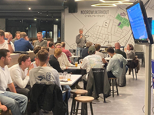 Fanatieke strijd én veel gezelligheid bij de VVSB Voetbalquiz