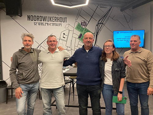 Fanatieke strijd én veel gezelligheid bij de VVSB Voetbalquiz