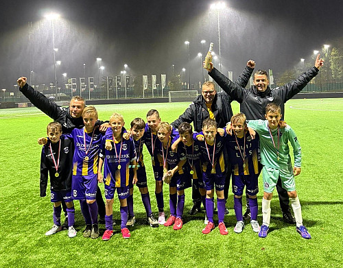JO11-1 kampioen in de eerste fase