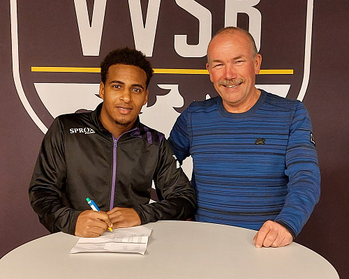 Twee blijvers en twee vertrekkers