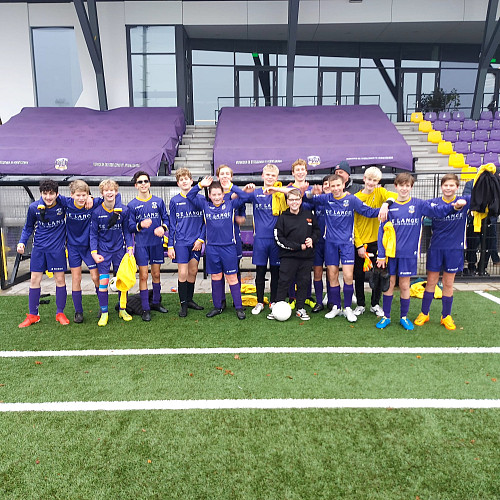 Winterkampioenen JO12-1 en JO15-2