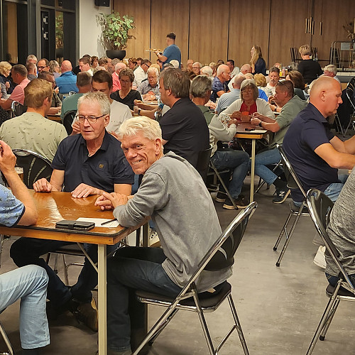 Geslaagde verenigingsklaverjas-avond bij VVSB 